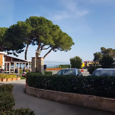 La Perla Di Puntabella Apartment Varazze Exterior photo